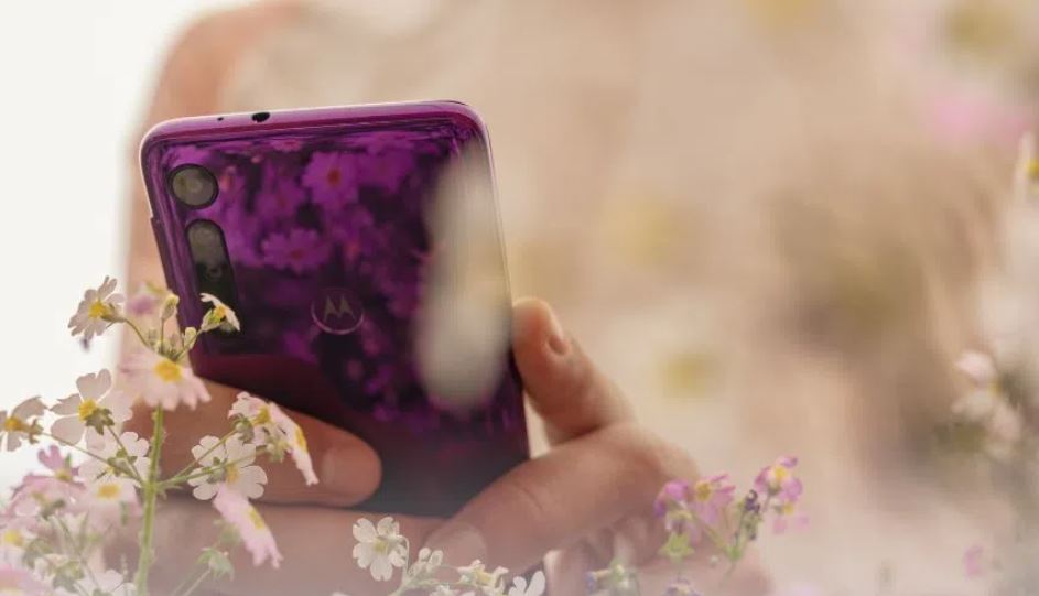 [Moto G8 Power soak test] Motorola Android 11 update development for eligible devices allegedly gets going